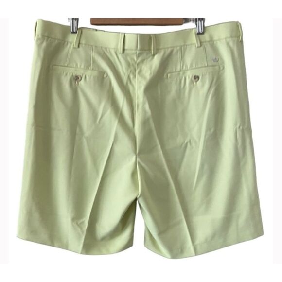 PETER MILLAR Performance Crown Sport Moisture Wicking Golf Shorts Size 33 NWOT - Picture 3 of 6